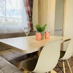 Sea Breeze Lodge