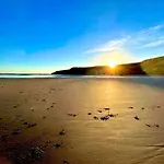 Lodge Sea Breeze Scarborough